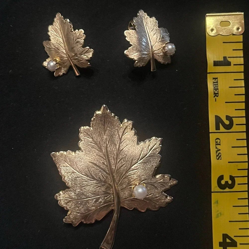 Vintage Brooch and Earring Set Sarah Coventry Whispering Leaf